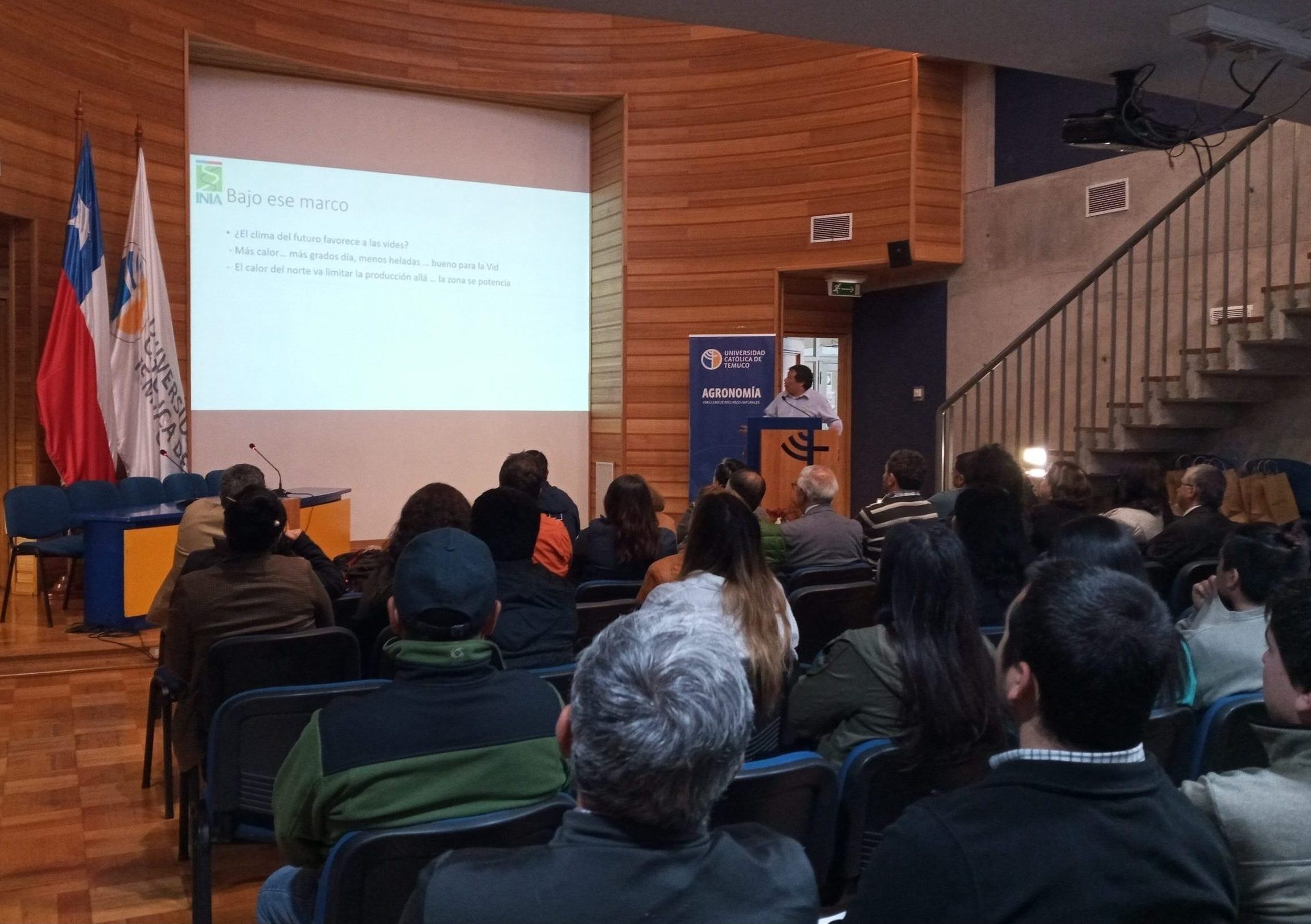 Expertos estudian modelos de producción para el desarrollo vitivinícola en La Araucanía