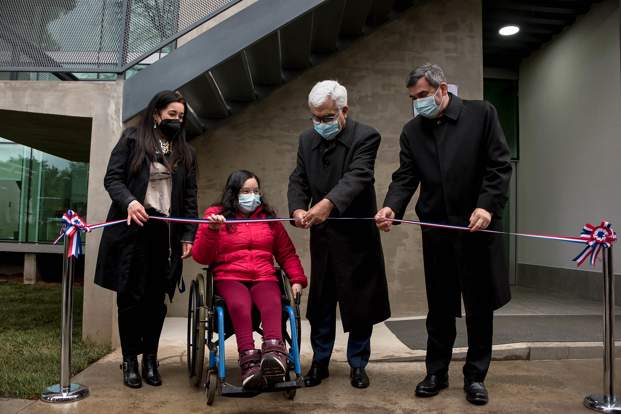 Rector Aliro Bórquez lideró inauguración de moderno edificio en Campus San Francisco UCT