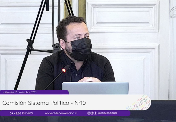 Cientista político Christopher Martínez habló del hiperpresidencialismo en comisión de la Convención Constitucional