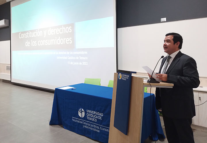 Seminario de la UCT compara las realidades sobre protección de consumidores en Chile y España