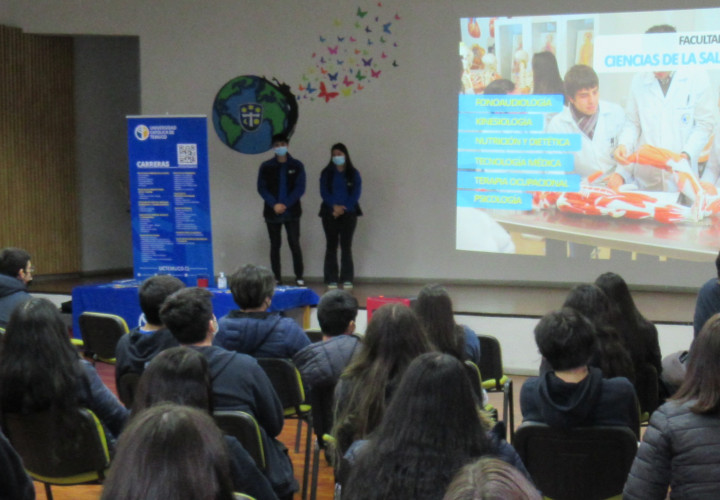 Equipo de Difusión Institucional UCT retomó actividades presenciales este 2022
