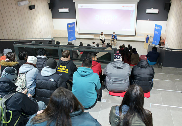UCT lanza concurso JUMP Chile 2022 para emprendimientos de estudiantes de educación superior