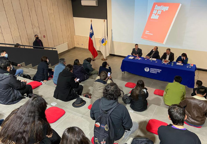 Académicos y alcalde de Temuco dialogaron sobre los desafíos del proceso de descentralización en presentación del libro "Santiago no es Chile"
