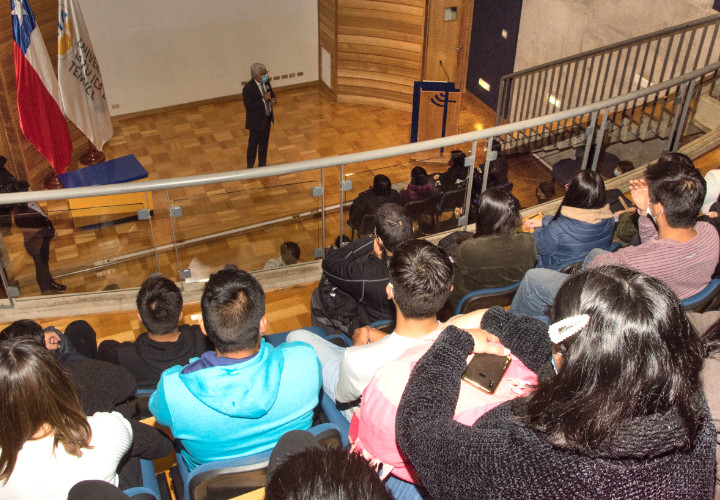 La UCT le dio la bienvenida a sus más de 2.600 estudiantes que ingresan a estudiar este 2022
