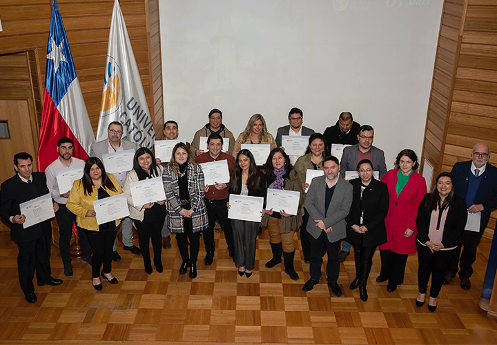 UCT y ChileValora certificaron a trabajadores del sector Servicios y Construcción