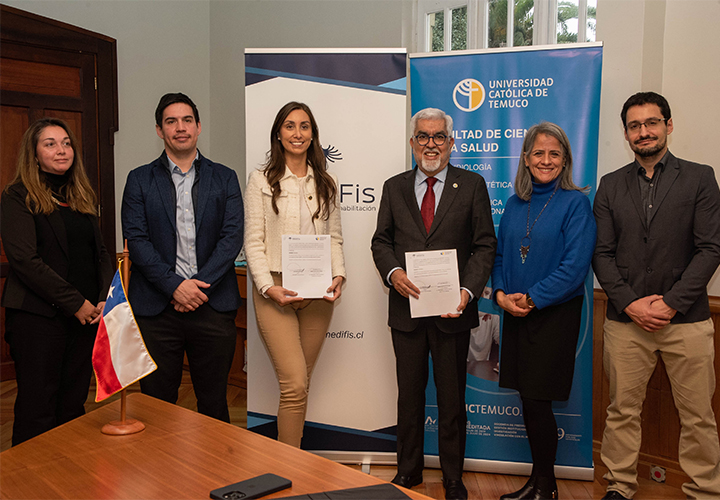 Nueva alianza fortalece la formación de estudiantes de Kinesiología