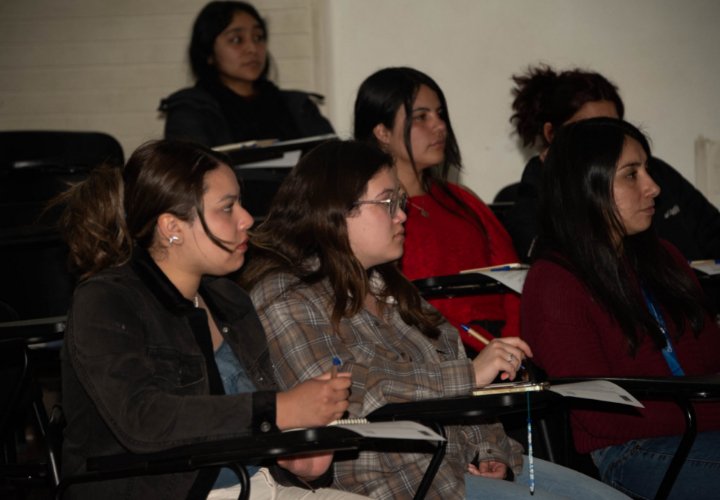 Dirección de Género UCT realiza curso para prevenir violencia contra las mujeres en la comunidad educativa