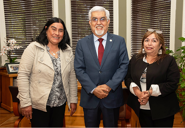 Rector Bórquez recibe visita protocolar de la nueva Seremi de Educación de La Araucanía