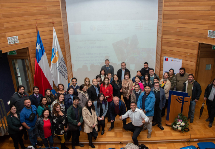 ¿Qué, cómo y para qué aprenden los estudiantes y docentes en las escuelas del siglo XXI?