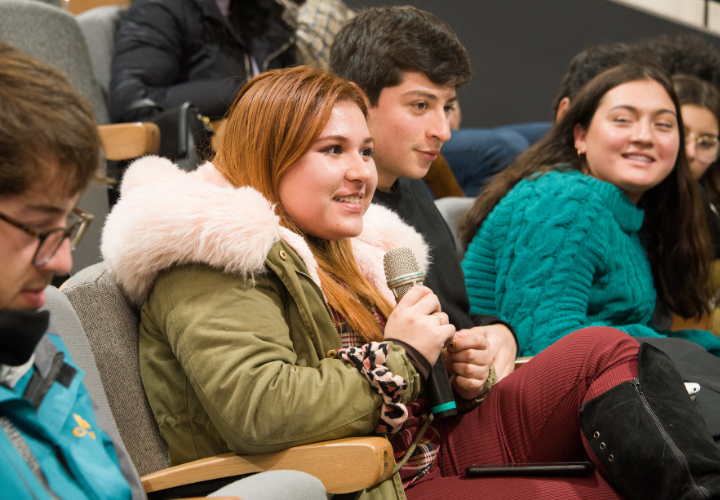 Conferencia en la UCT presentó avances para la detección temprana de complicaciones en pacientes diabéticos