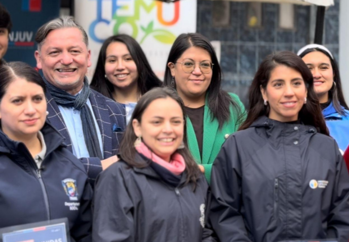 Campaña Solidaria "Manos Unidas que Abrigan"