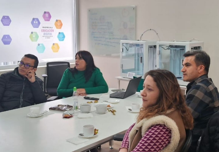 Experto en salud participó de Jornada de Planificación y Análisis junto a la carrera de Fonoaudiología UCT