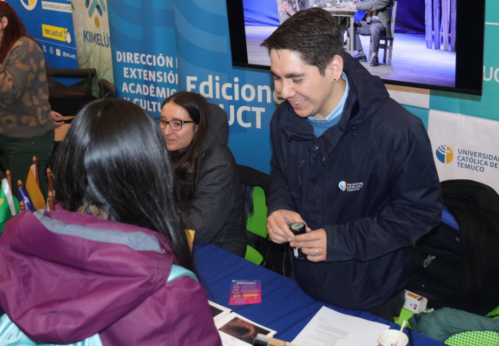 Acreditación 2024: Feria de la Calidad convocó a toda la comunidad de la Universidad Católica de Temuco