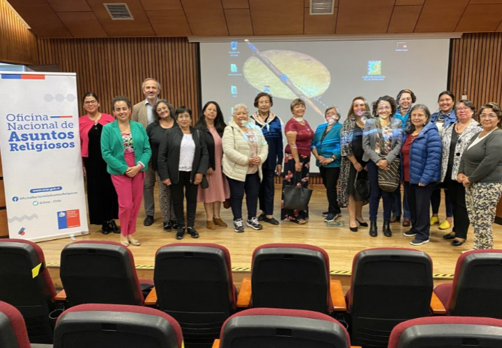 Encuentro sobre el Rol Social de la Mujer en Comunidades Religiosas en Temuco