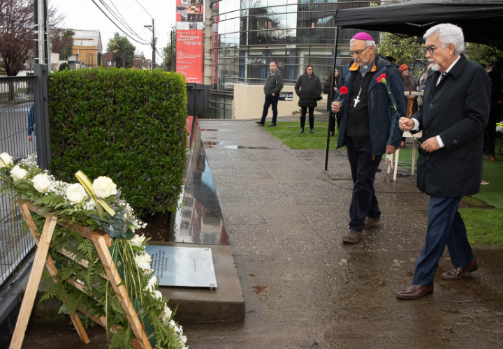 UCT conmemoró 50 años del Golpe, con recuerdo a tres víctimas de su plantel