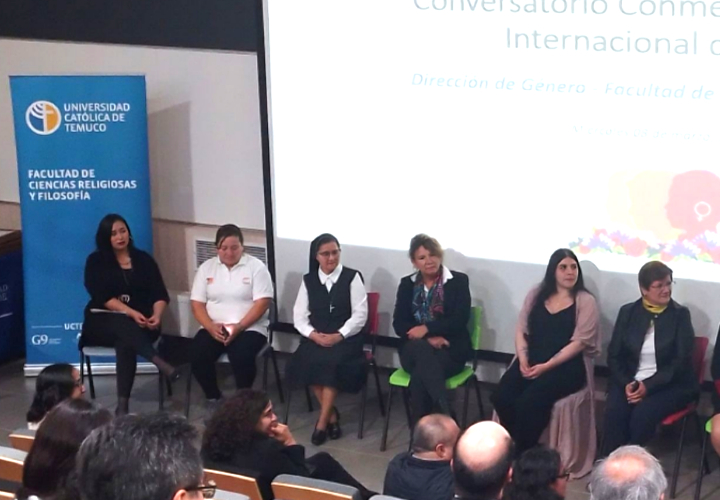 Dirección de Género y Facultad de Ciencias Religiosas y Filosofía conmemoraron el Día de la Mujer