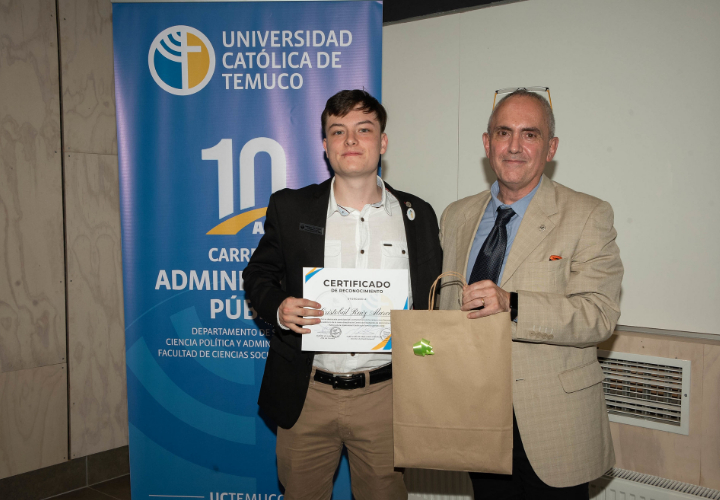 Más de cien egresados: Administración Pública UC Temuco cumplió su décimo aniversario