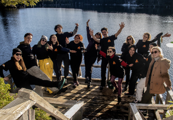 Estudiantes extranjeros se despidieron de la región con visita a Geoparque Kütralkura
