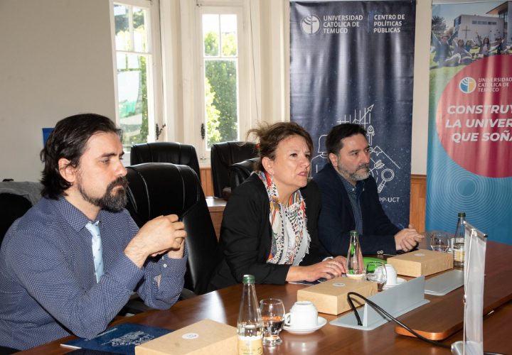 Araucanía Opina: Preocupa baja en la valoración de la Democracia y descontento en la convivencia regional