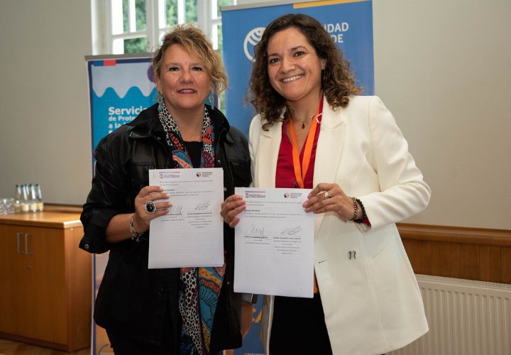 Firman convenio entre la UCT y el Servicio de Protección Especializada a la Niñez y Adolescencia