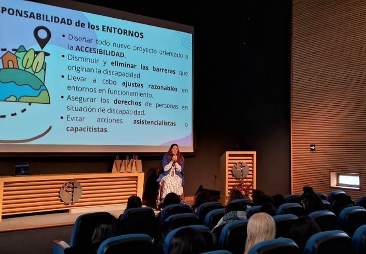 Experiencias de Educadores y Educadoras Diferenciales para la construcción de la identidad profesional