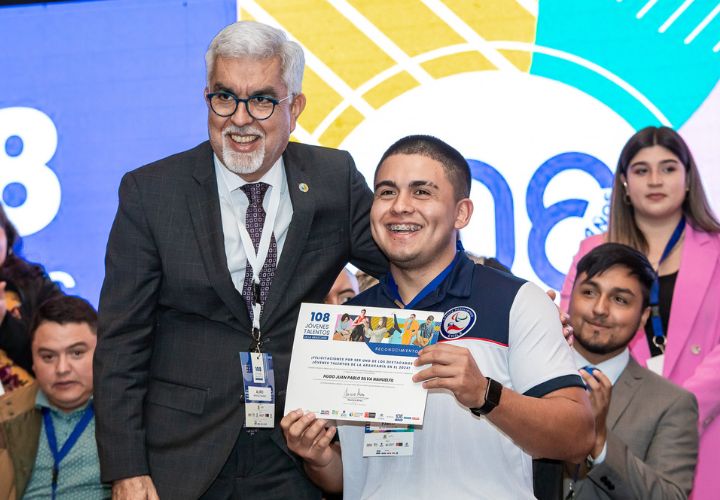 Jóvenes Talentos de la Universidad Católica de Temuco fueron reconocidos por su aporte en diversas áreas