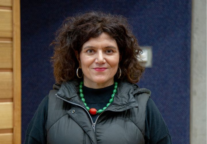 Paola Jirón, "La visión indígena del territorio en Chile nos aporta a entender que no hay una división entre las personas y el territorio"