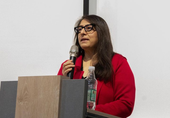 Doctora en Filosofía Alejandra Castillo da el vamos al año Académico en el Departamento de Lenguas UCT