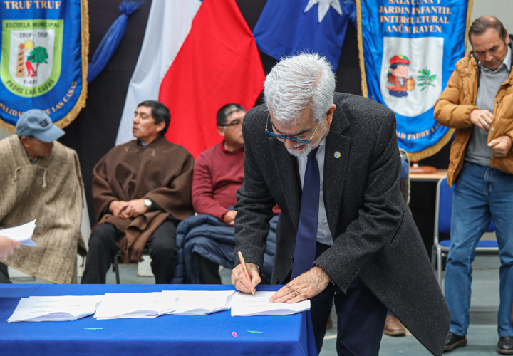 UCT estrecha lazos con comunidad de Padre Las Casas para promover una educación con pertenencia cultural