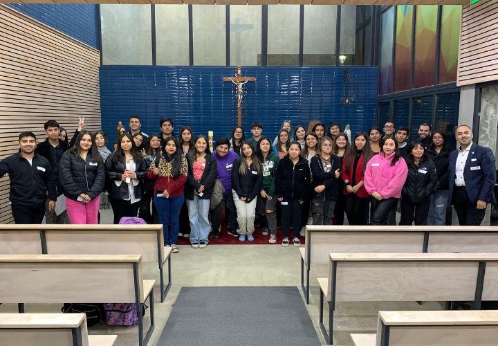 Vice Gran Canciller participó en tradicional bienvenida a estudiantes de la Pastoral UC Temuco