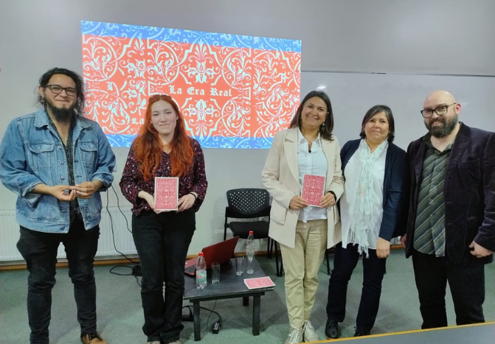 Ediciones UC Temuco consolida su presencia en el Campus Juan Pablo II con literatura y una exitosa venta especial