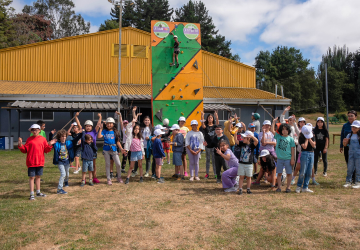 Rotundo éxito: Escuela Recreativa de Verano UCT reunió a 50 participantes con un variado programa de actividades