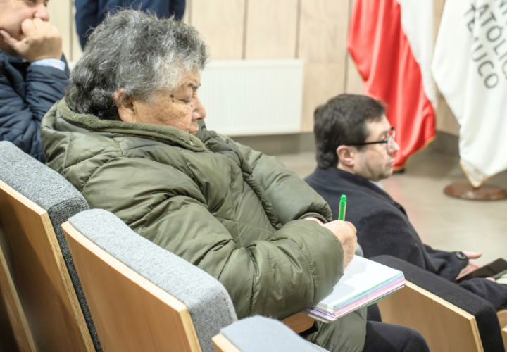 Expertos de la UCT e INDAP abordan el futuro del agro regional junto a los jóvenes rurales de La Araucanía