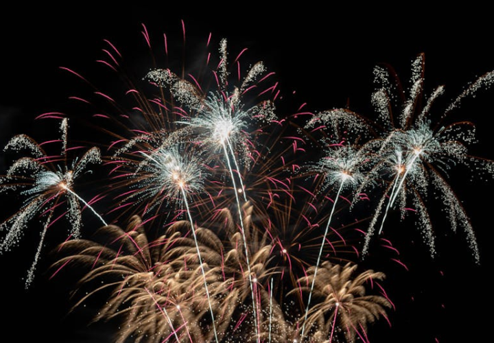 Pirotecnia e impacto sensorial: Profesional UCT invita a incluir a personas del espectro autista en celebraciones de fin de año