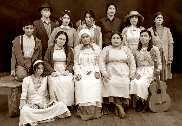 Compañía Teatro UCT estrena en fecha doble "El diablo bailó la cueca y el gallo se la cantó"