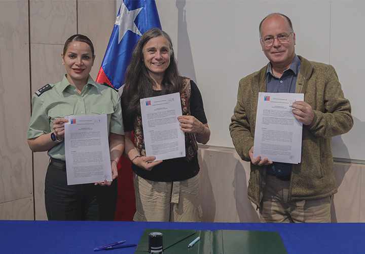 Firman acuerdo de mutua colaboración para impulsar la reinserción social en la UC Temuco