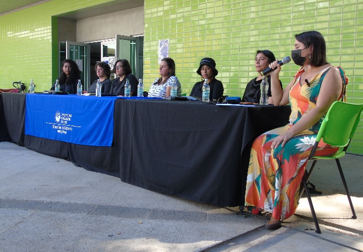 Dirección de Género UCT conmemora el Mes de la Mujer con lectura poética
