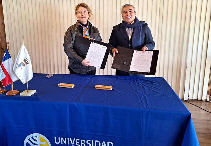 Universidad Católica de Temuco y Municipalidad de Purén firman convenio de colaboración